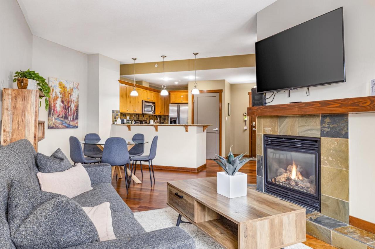 Alluring Mountain View Condo - Right In The Heart Of Downtown - Managed By Little Sister Getaways Кенмор Екстер'єр фото