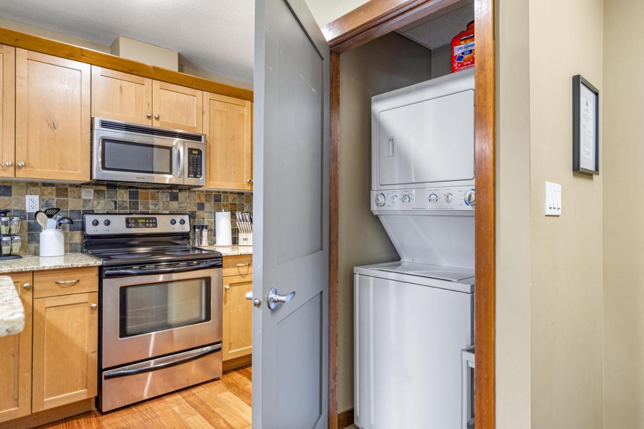 Alluring Mountain View Condo - Right In The Heart Of Downtown - Managed By Little Sister Getaways Кенмор Екстер'єр фото