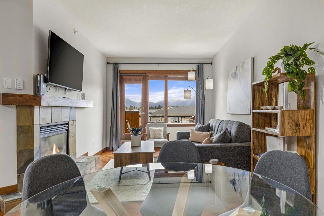 Alluring Mountain View Condo - Right In The Heart Of Downtown - Managed By Little Sister Getaways Кенмор Екстер'єр фото